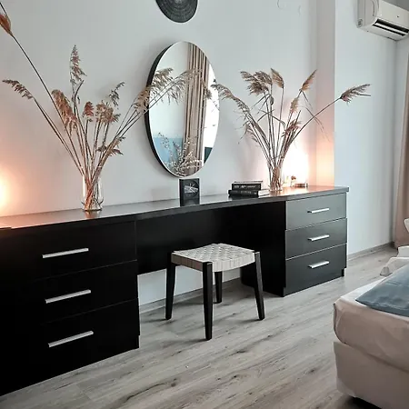 Apartament Boho 4 Pools 10min To The Burgas