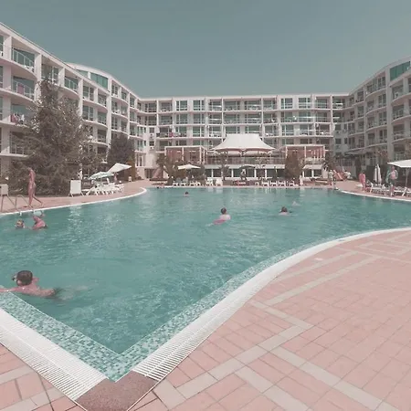 Boho 4 Pools 10min To The דירה