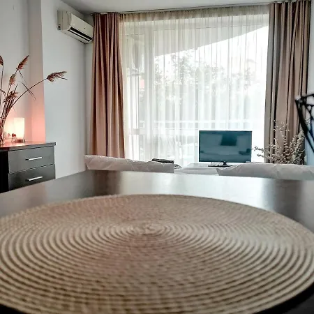 דירה Boho 4 Pools 10min To The