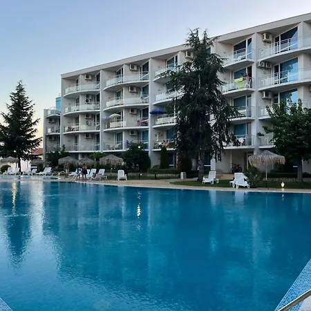 Boho 4 Pools 10min To The * בורגאס